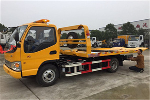 磐安哪里有拖车服务